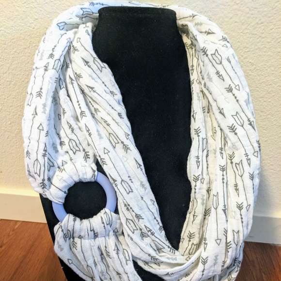 Other - Arrow print teething teether scarf baby unisex